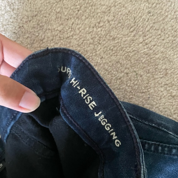 American Eagle dark wash super hi-rise jeggings - Picture 3 of 7